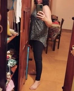 High low monochrome print top