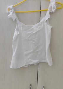 Gorgeous White Top