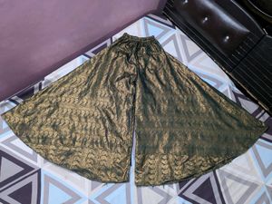 Bottle green & Golden Wide leg skirt