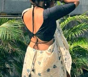 Padded Backless Asthetic Blouse