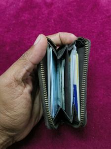 Vintage Leather Zip Wallet