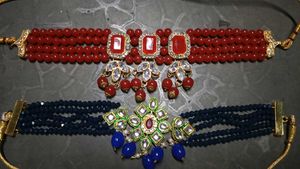 Pack Of 24 Jwellery And Earings Set...