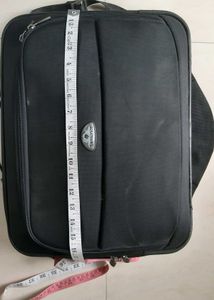 Samsonite unisex zipper Briefcase / laptop bag