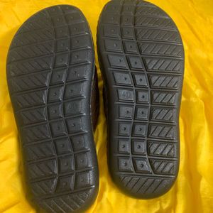 🎇Offer Price 🎇Gabeno Brown Sandals Not In Coins