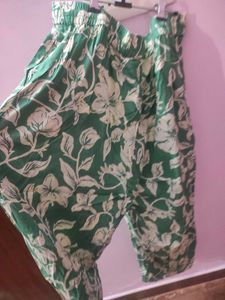 Westside Diza Xxl Floral Print Pants
