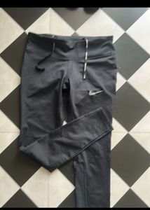 Active Wearset: Hoodie And Leggings