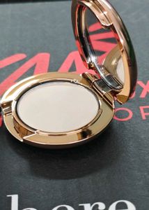 Charlotte Tilbury Compact (01 Fair)