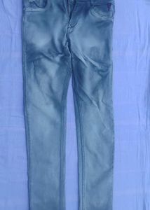 Stylish Blue/Gray Jeans