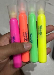 Fevicryl 3D Neon Liners (Set of 1, Pink, Green, Yellow and Orange)