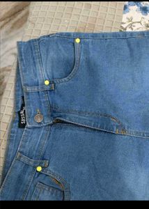 Zipper Detail Denim Pants