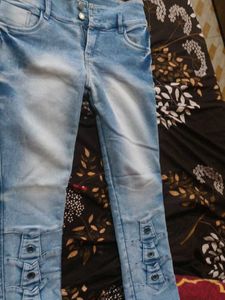 Light Wash Jeans with Button Detail