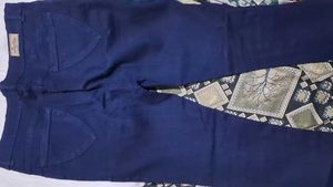 Stylish Dark Blue Skinny Jeans