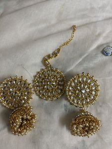 Kundan Earrings & Tikka Set