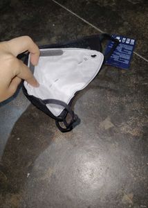 🌬️ Brand New Philips Air Mask for Sale – With Tag
