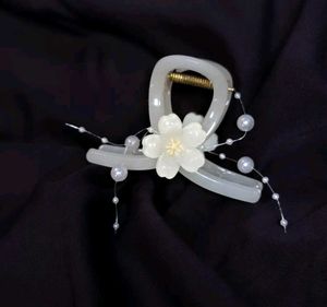 Elegant Flower Hair Claw Clip