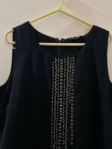 Elegant Black Maxi Dress