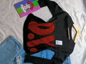 D.Y. Graphic Knit Sweater Or Pullover