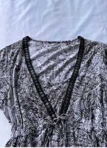 Black &amp; White Print Blouse