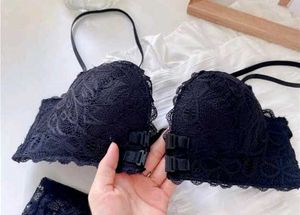 French Front Closure Molded Cups