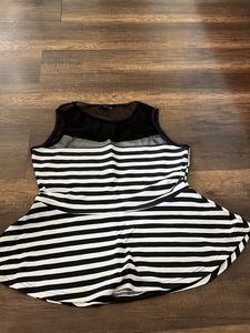 UNUSED Nuon Westside  Peplum Top