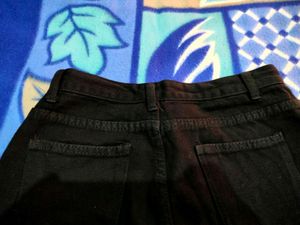 Urbanic High&#39; Waist Jeans