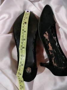 max Pointed Toe Kitten Heel Pumps