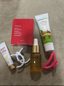Tirtir Mini Red Cushion Foundation With Freebies