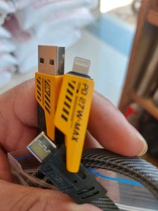 4 In 1 Cable