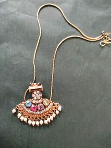 Vintage Jeweled Pendant Necklace