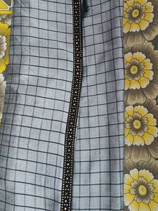 Silver Black Check Pattern Georgette Saree