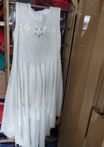 WHITE FLORAL DRESS 🌷