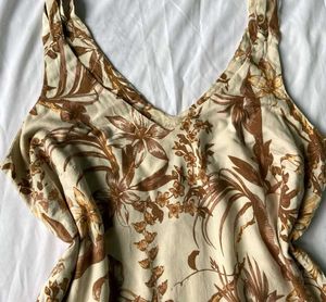 Floral Print Sleeveless Top