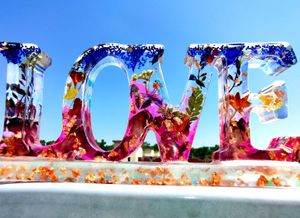 Love Showpiece