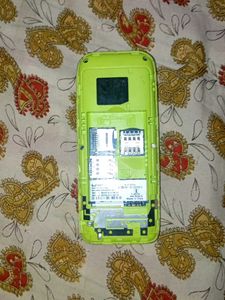 Basic HERO Mobile Phone