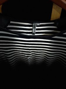 L.O. Black &amp; White Striped Raglan Top