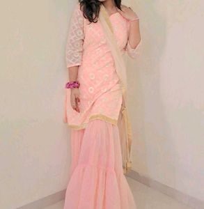 Peach Embroidered 3 piece sharara set 💌