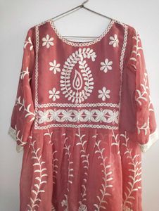 Floral Embroidered Kurti