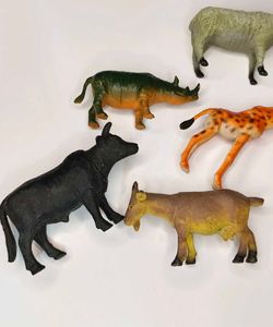 Animal Plastic Toys