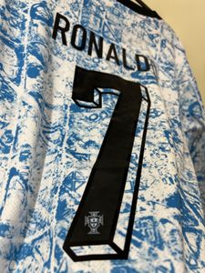 Ronaldo Portugal 900 world record footballJersey