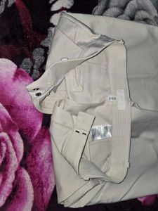 H&amp;M - Pant / Trousers