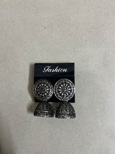 Earring Bundle - Three Unique Pairs😍