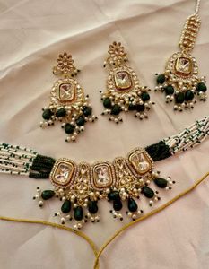 Green Necklace Set💚