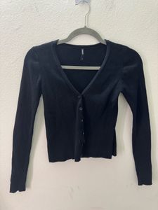 Black Cropped Cardigan