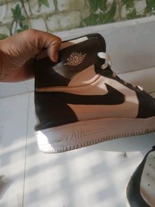 AIR Shoes