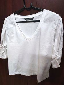 White Tshirt/Top