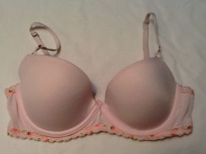 Victoria’s Secret Total Sweetheart Demi Bra