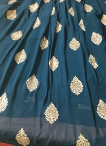 women -lahang choli, crop top with skirt and duptt