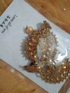 Earrings With Maangtika Set