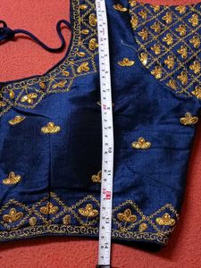Elegant ParrotGreen With BlueBorder CottonSilkSare