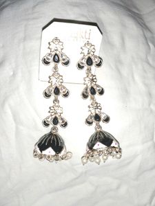 Black &amp;white Jhumka